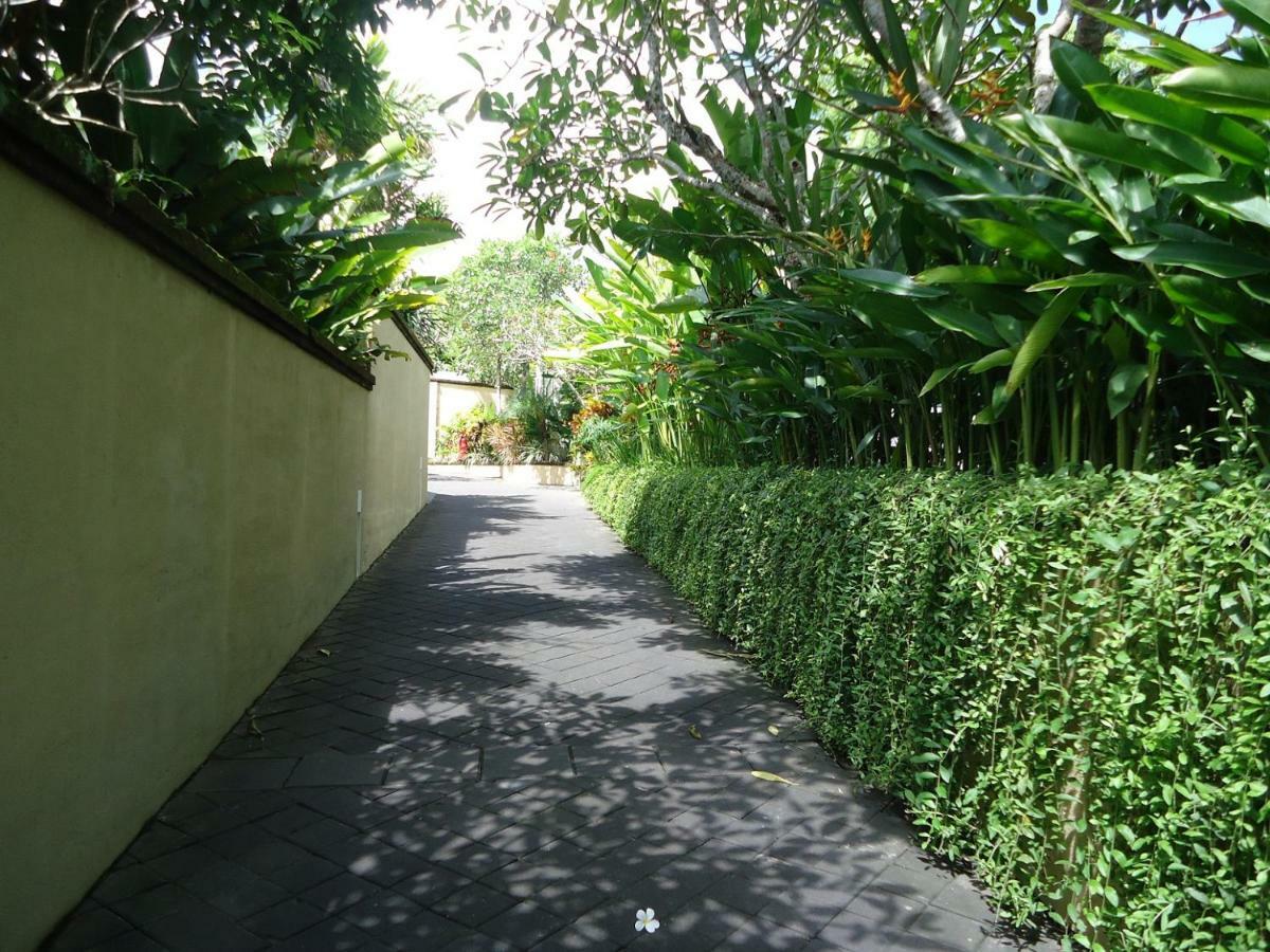 Pat-Mase Villas Jimbaran  Exterior photo